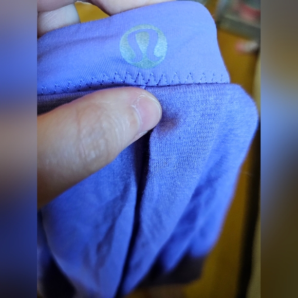 Lululemon tank top - Picture 3 of 5